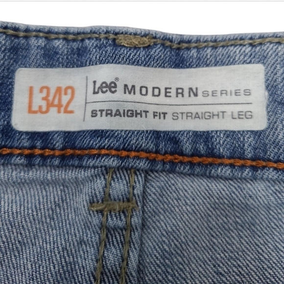 Lee Modern Series Jeans Light Wash Straight Fit Classic Stretch Men’s Size 33 - Picture 3 of 13